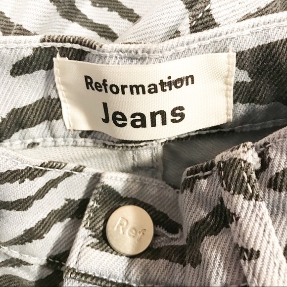 Reformation Julia crop high cigarette jeans - Picture 8 of 8